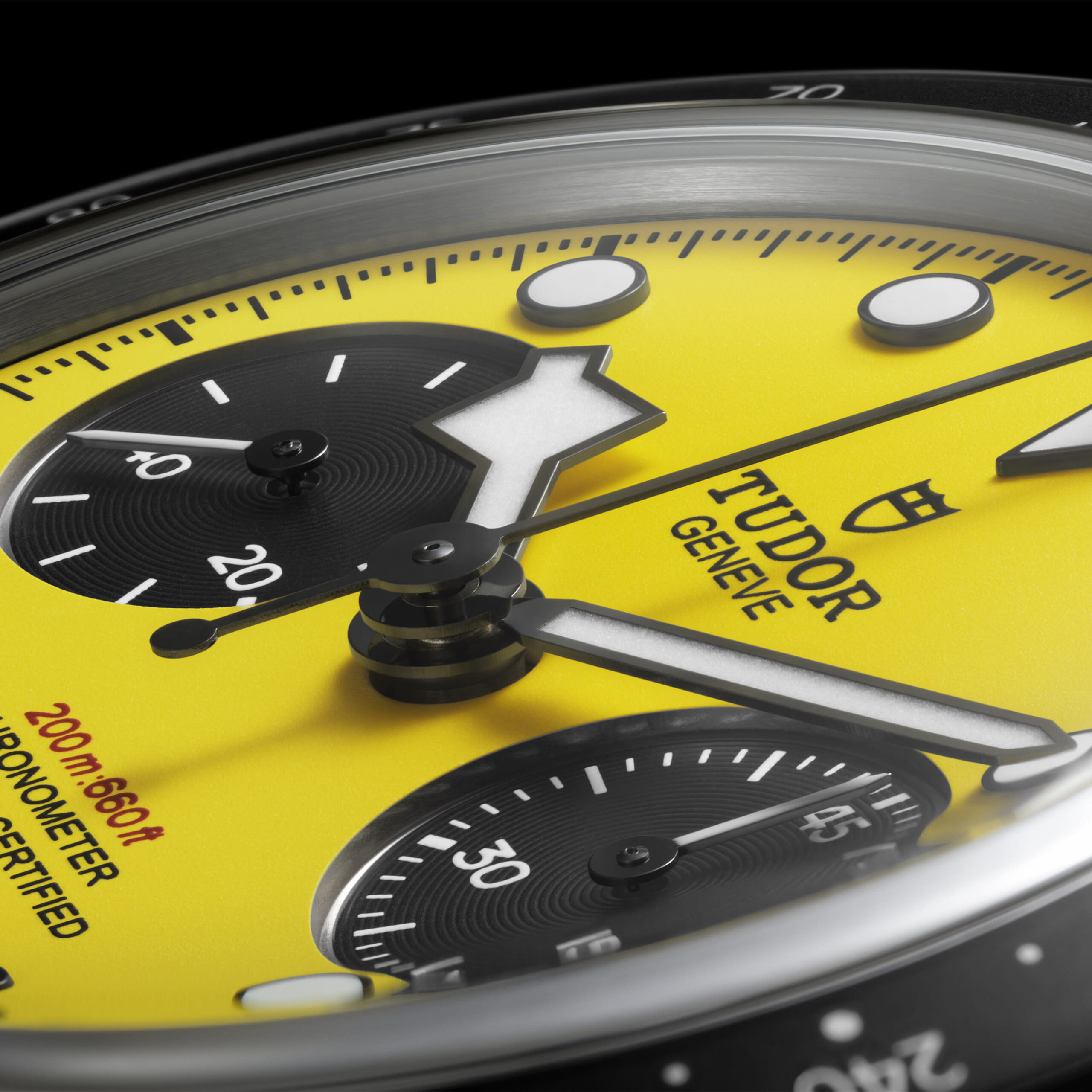 Tudor Black Bay Chrono 39 “Bumblebee”:
